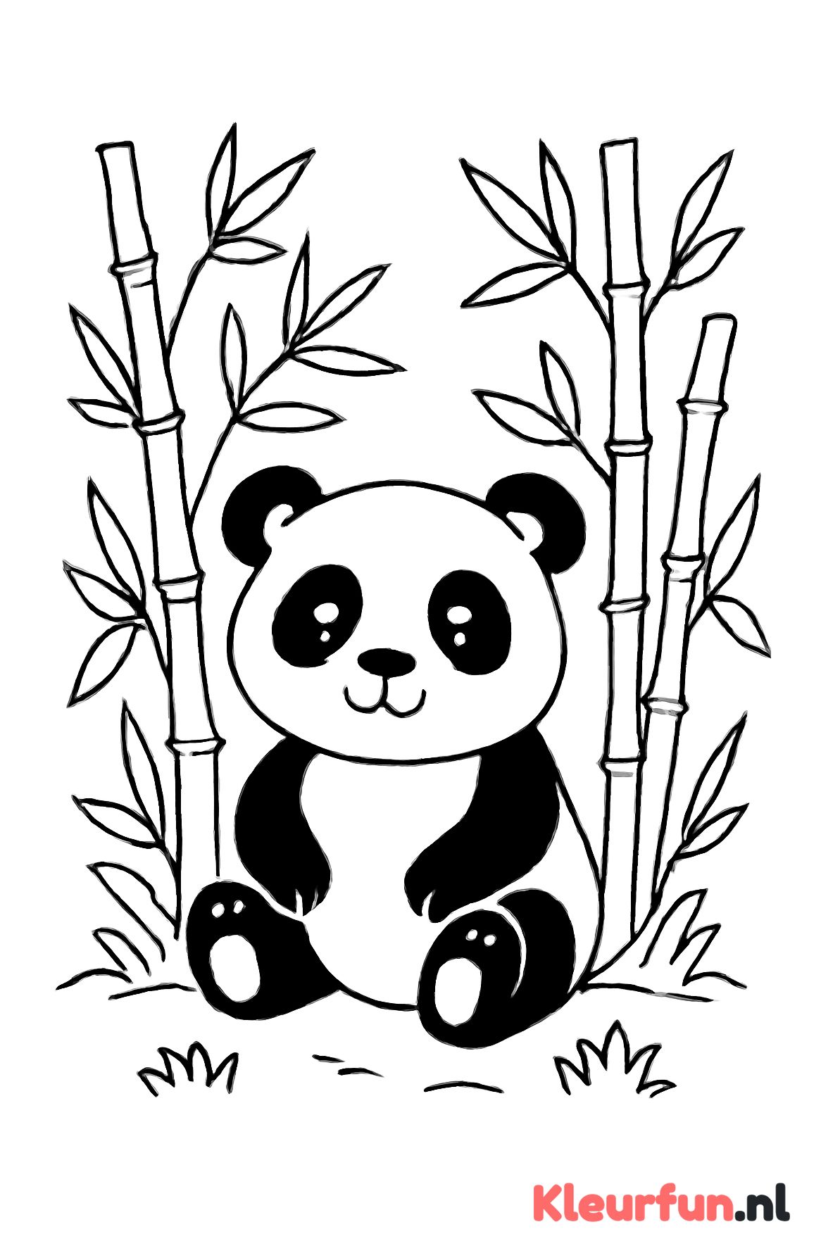 Panda zittend in bamboebos