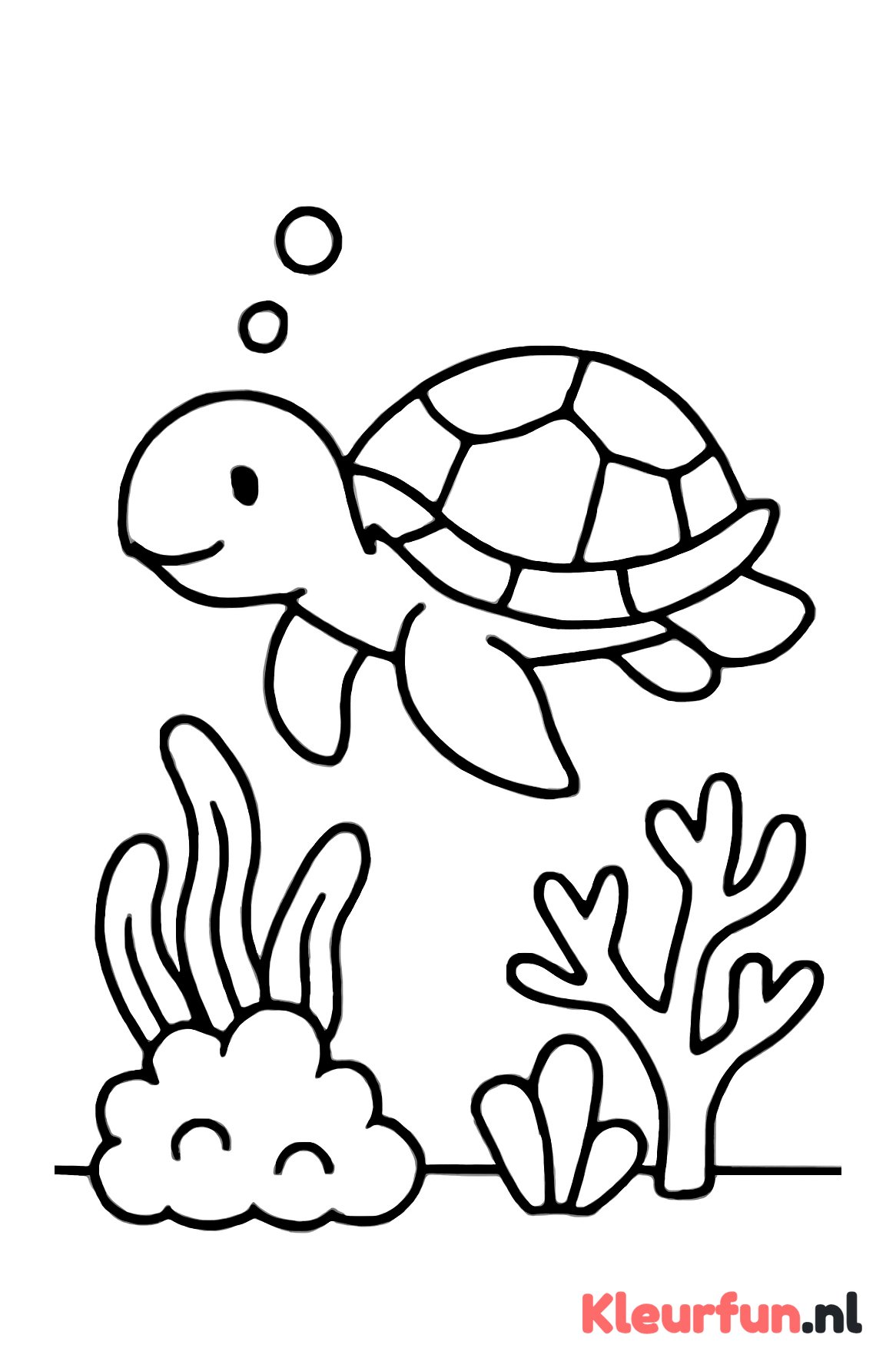Zeeschildpad die rond kwakkelt tussen koraal
