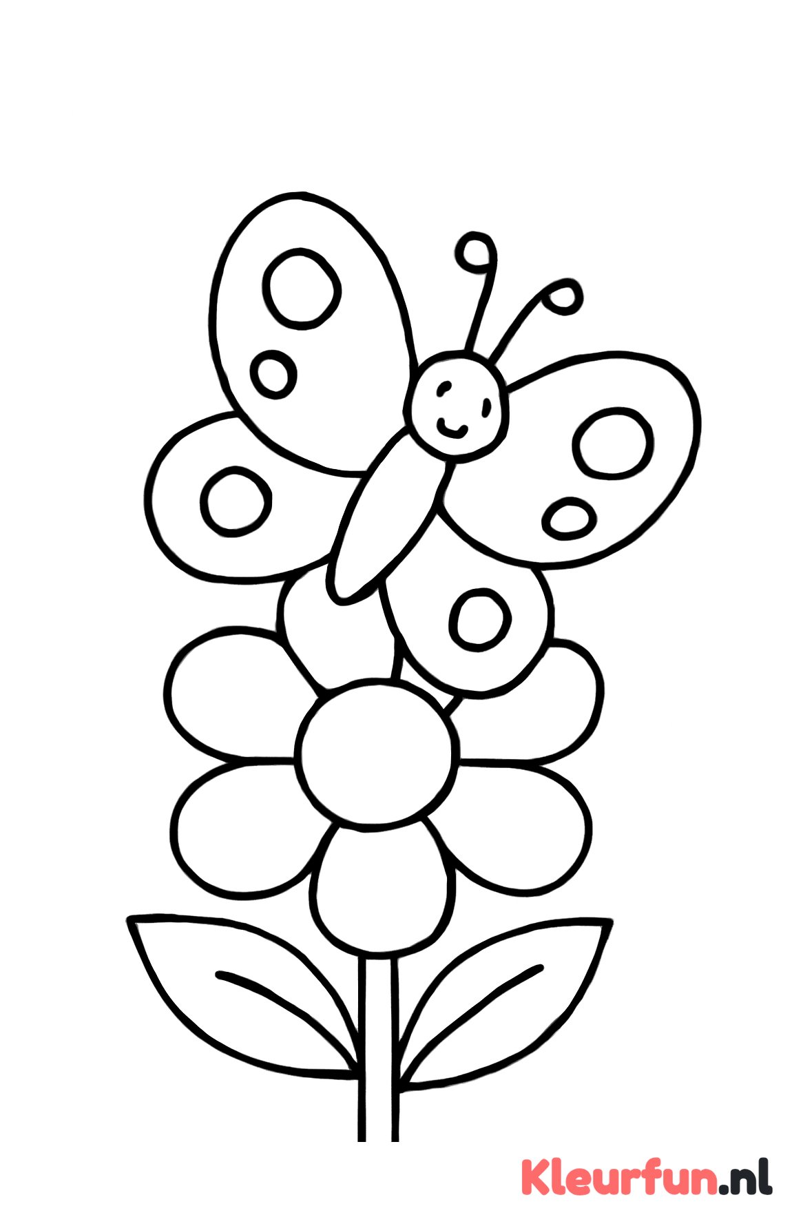 Vlinder op grote bloem
