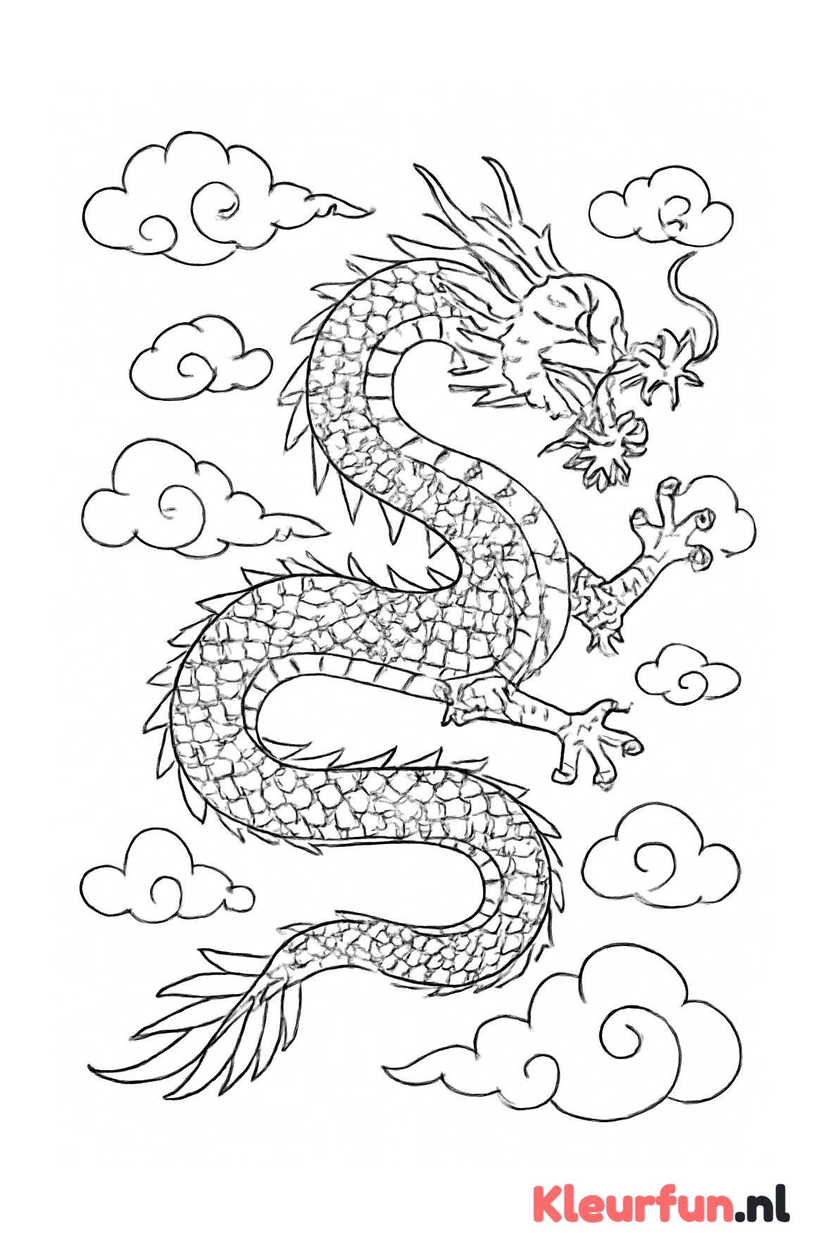 Chinese draak in de wolken
