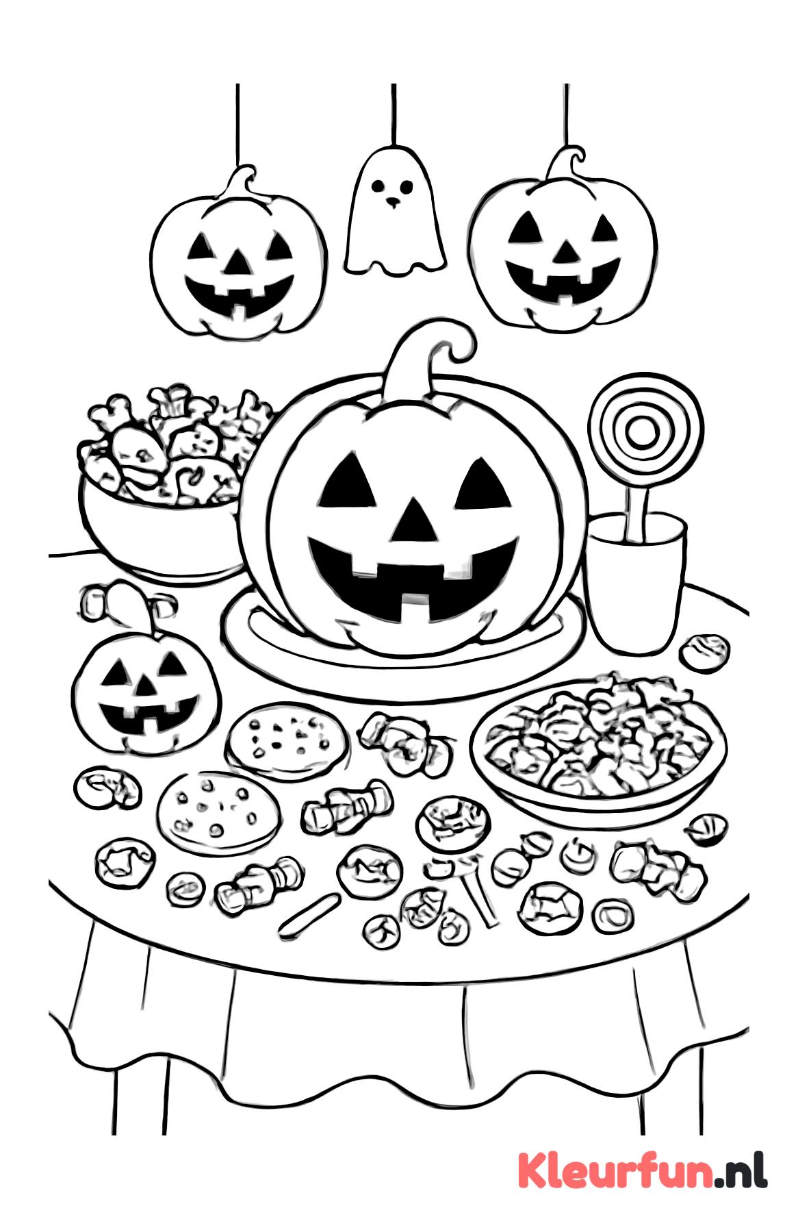 Halloween tafel met pompoentaart