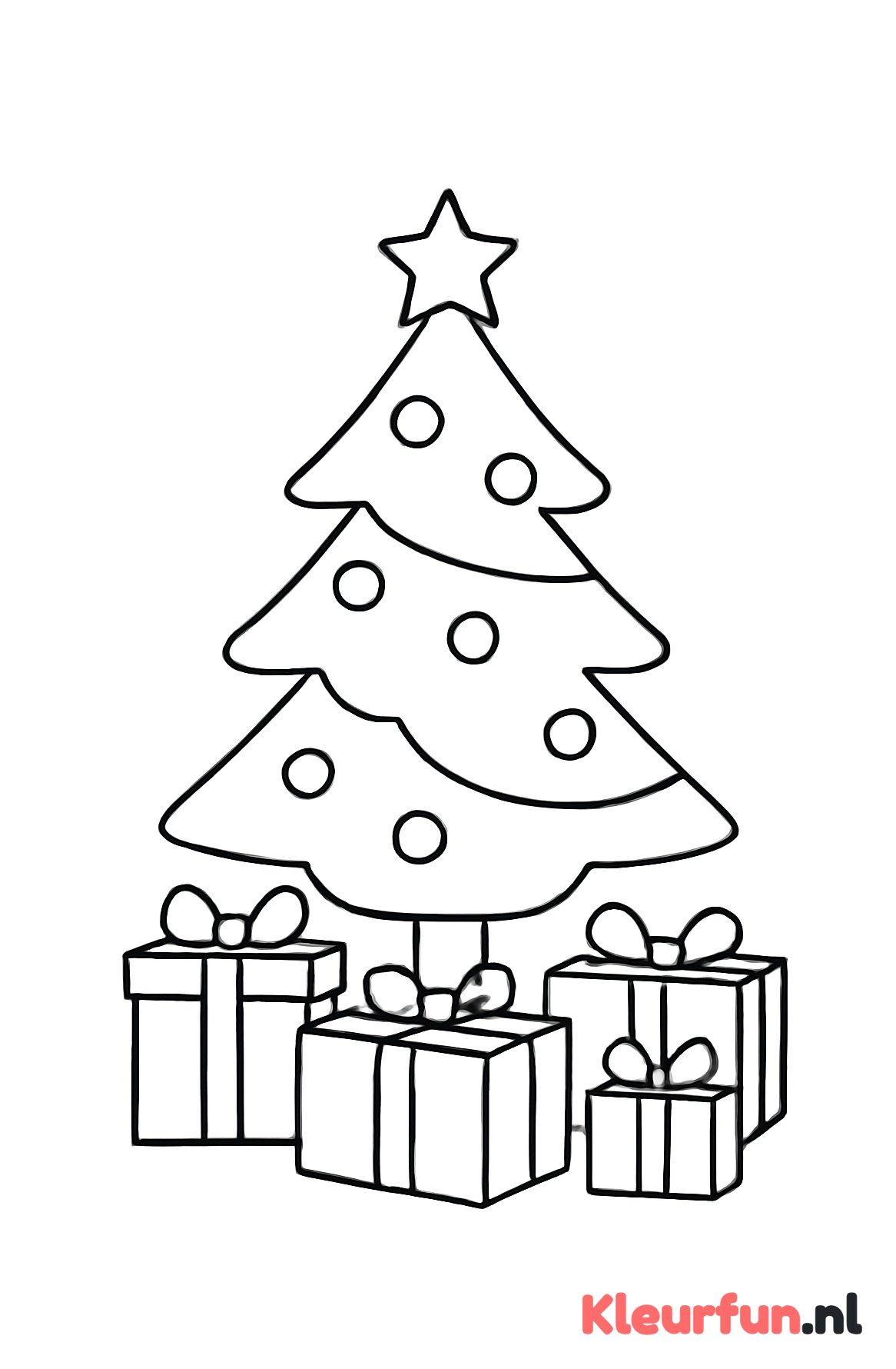 Kerstboom met grote cadeaus