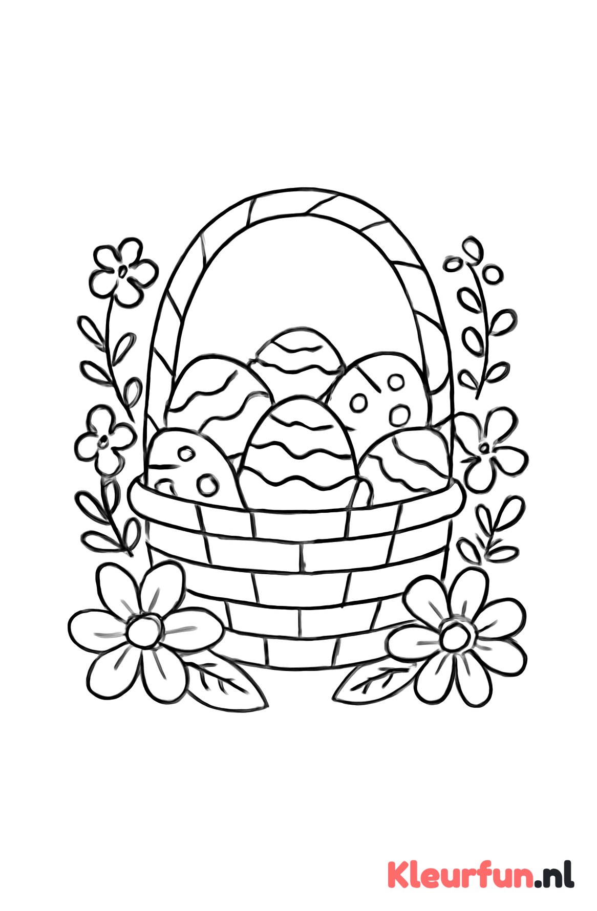 Open mand met paaseieren en bloemen