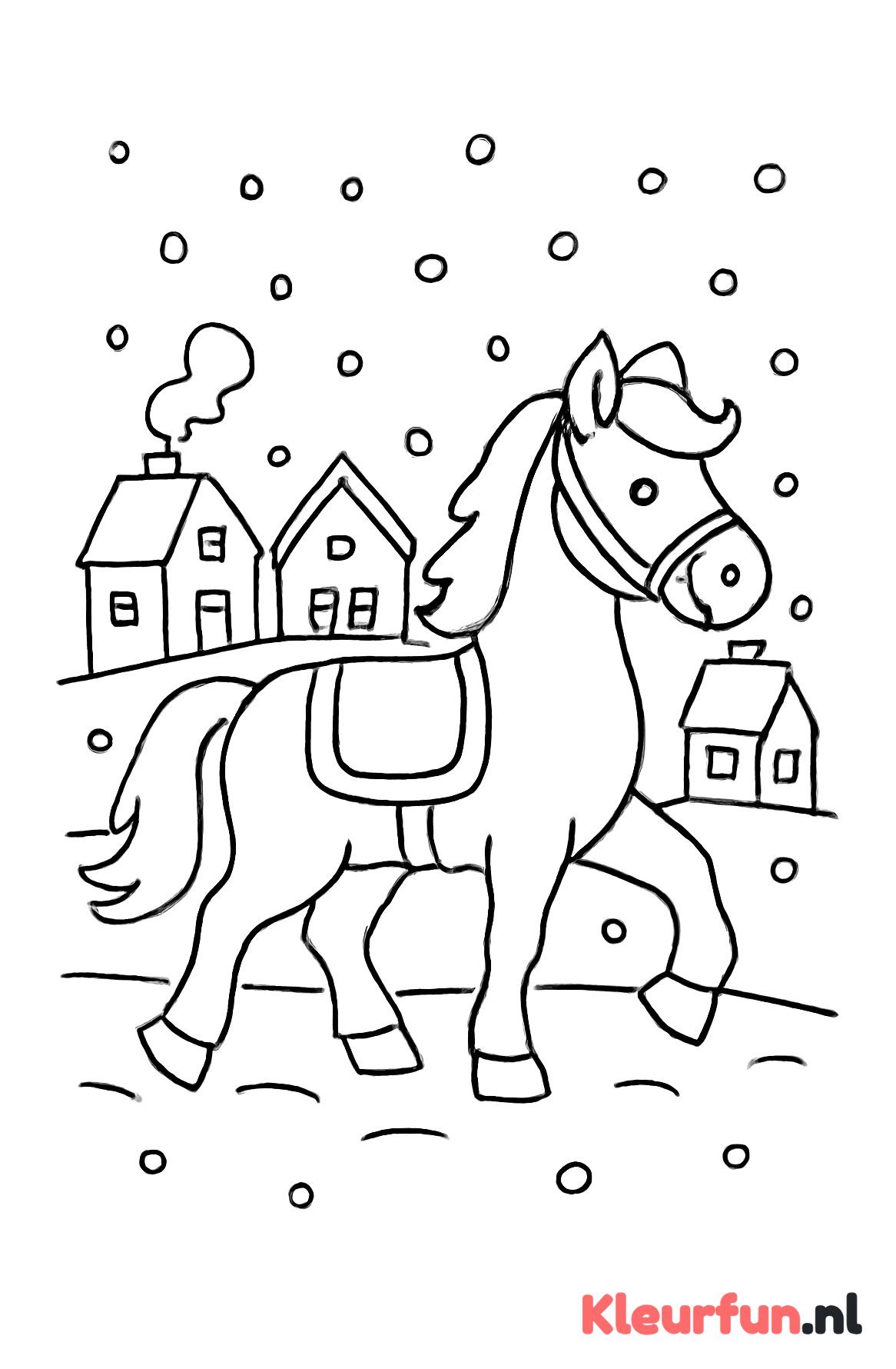 Paard van Sinterklaas loopt door het besneeuwde dorp