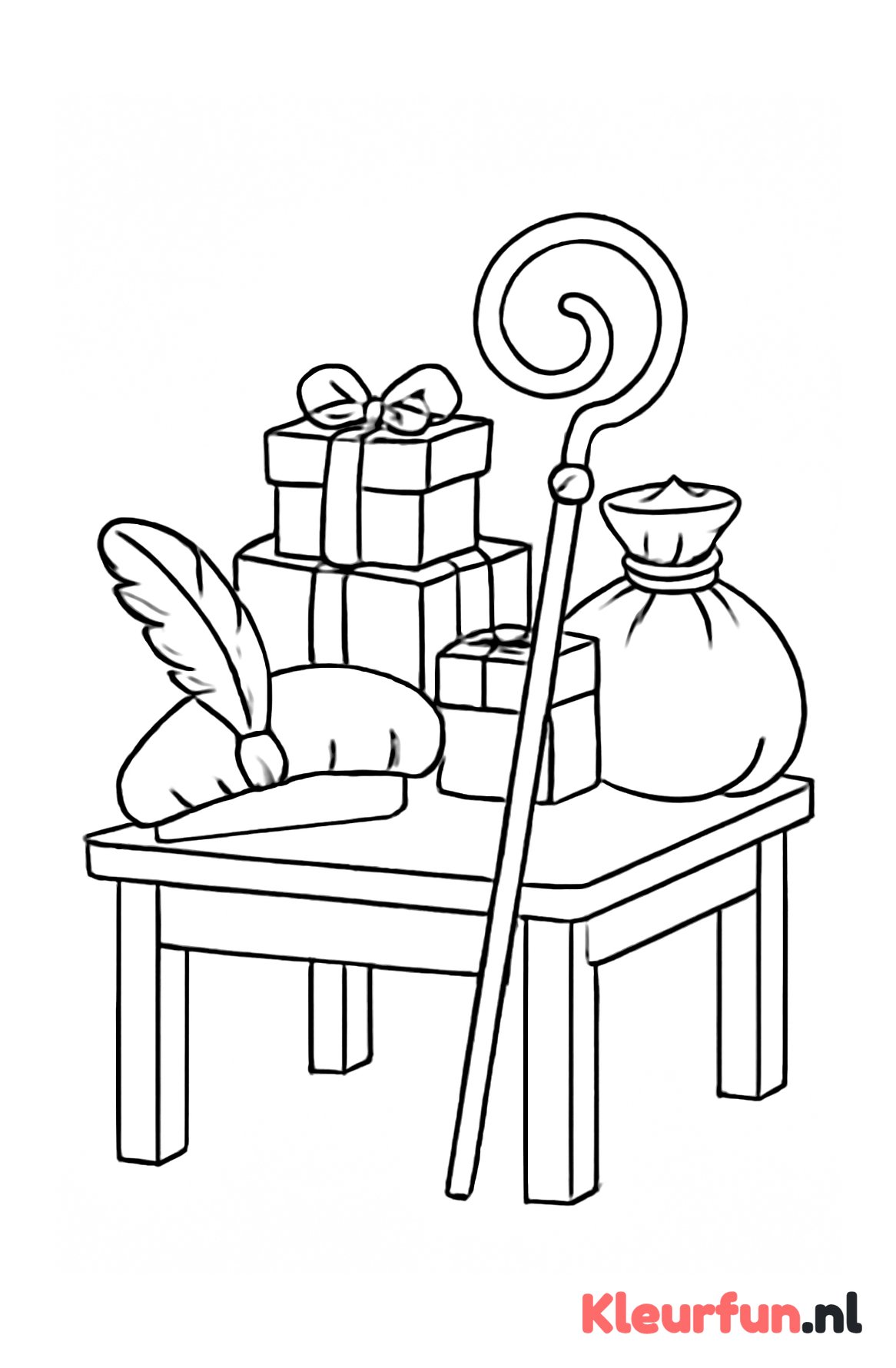 Pietenmuts en sinterklaas attributen op tafel