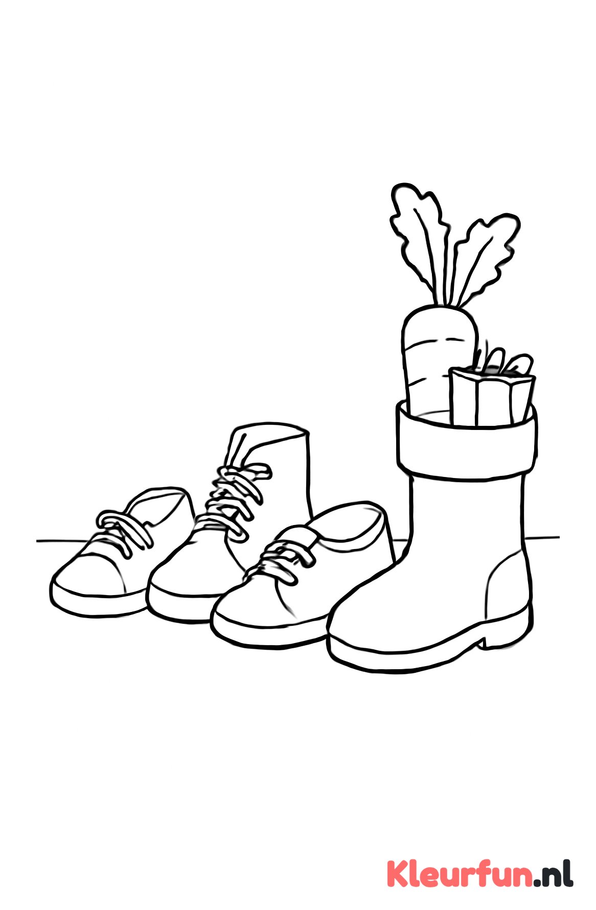 Rij schoenen klaar voor Sinterklaas