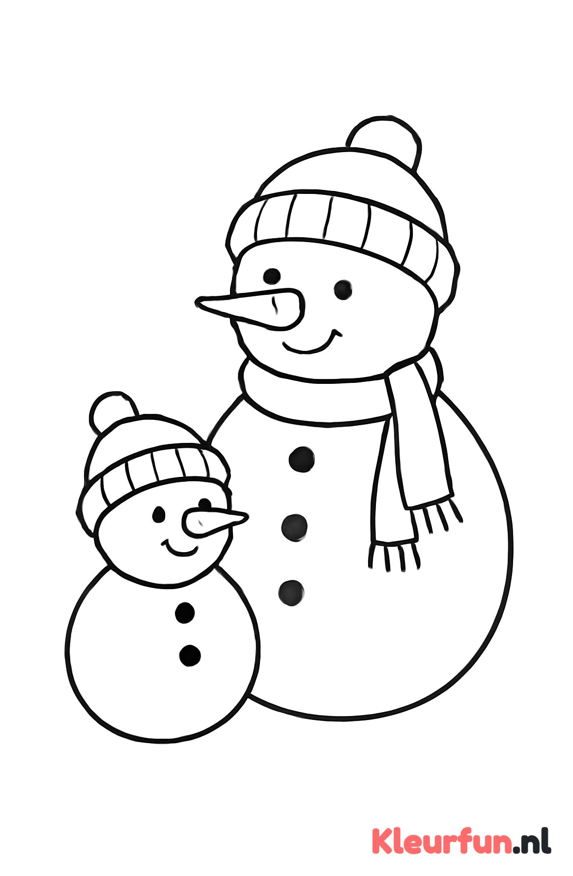 Sneeuwpop familie met wortelneuzen
