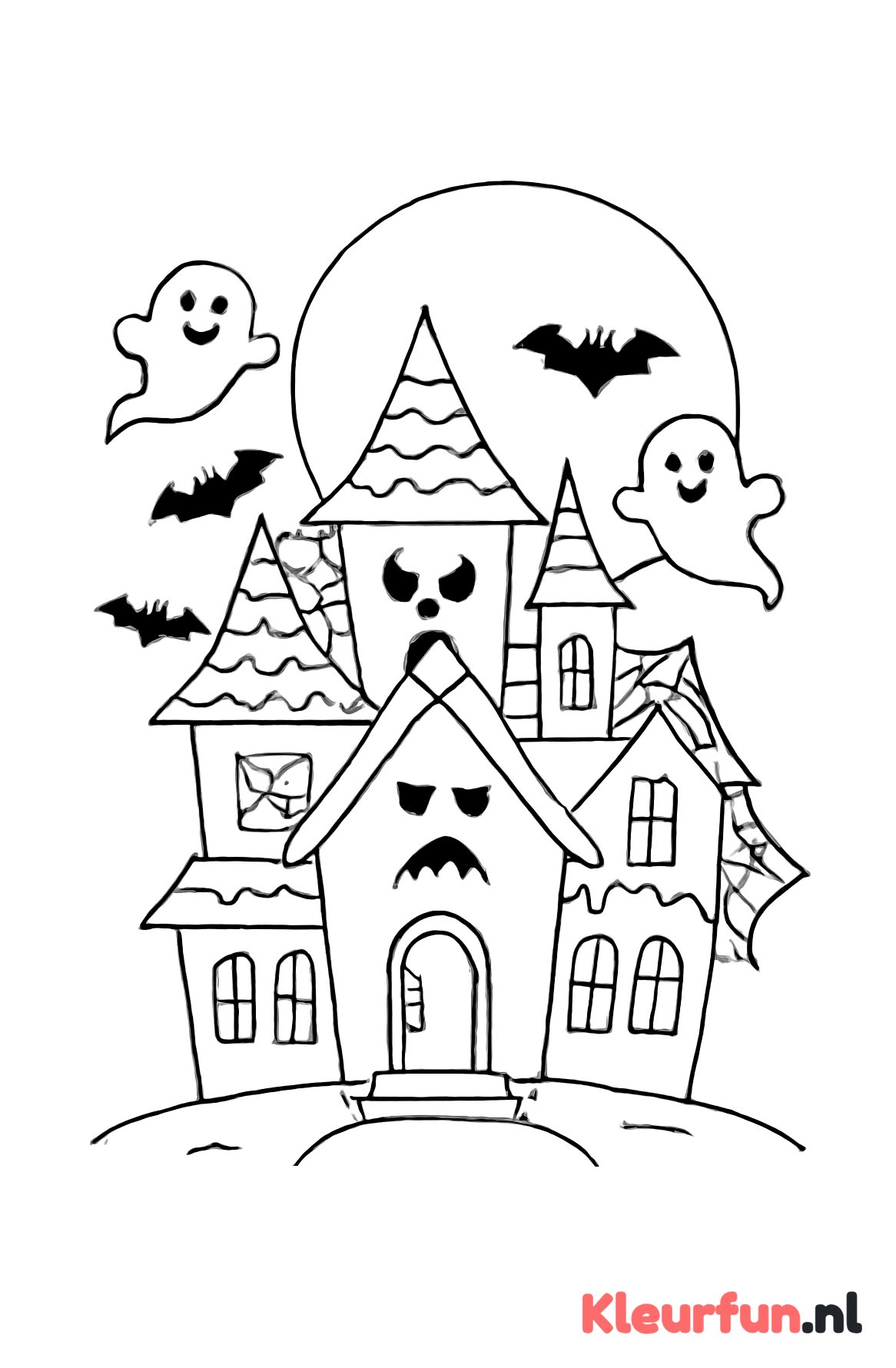 Spookhuis met maan en spinnenwebben