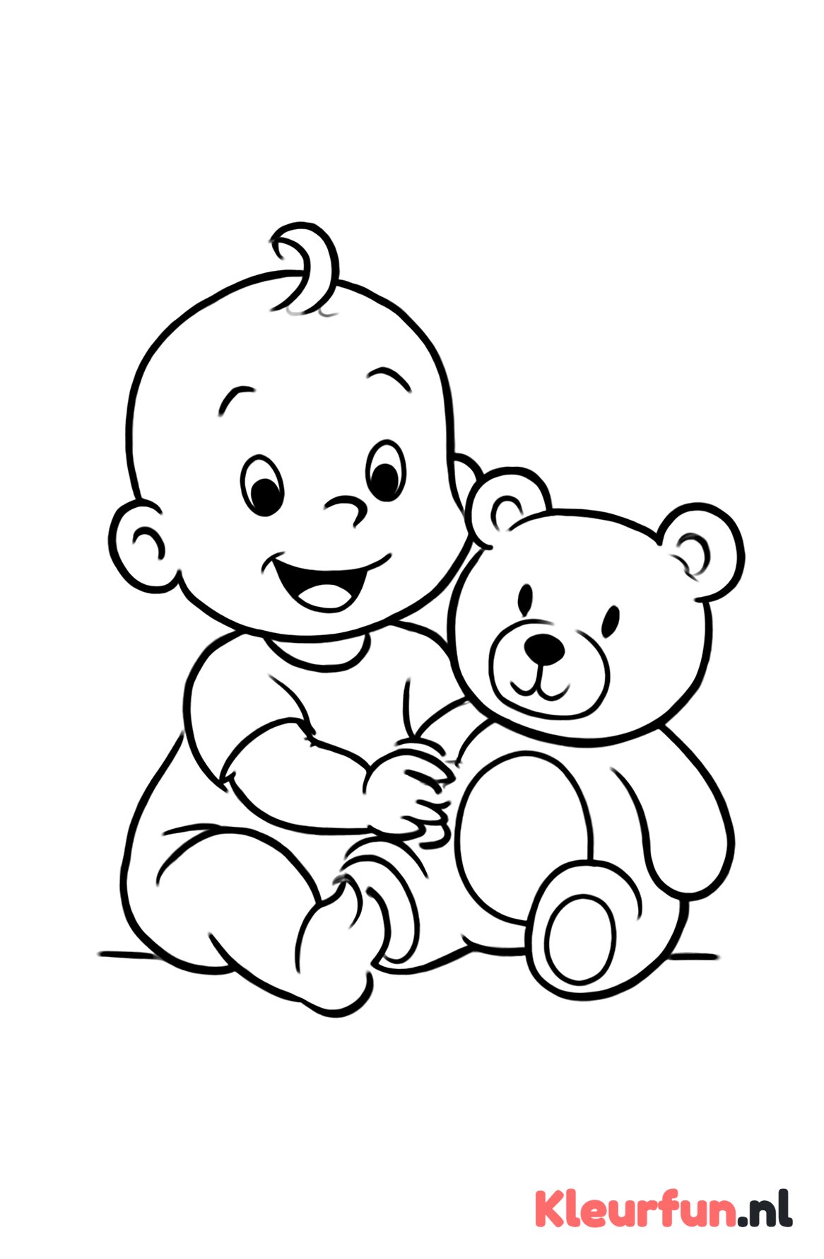 Baby met knuffelbeer