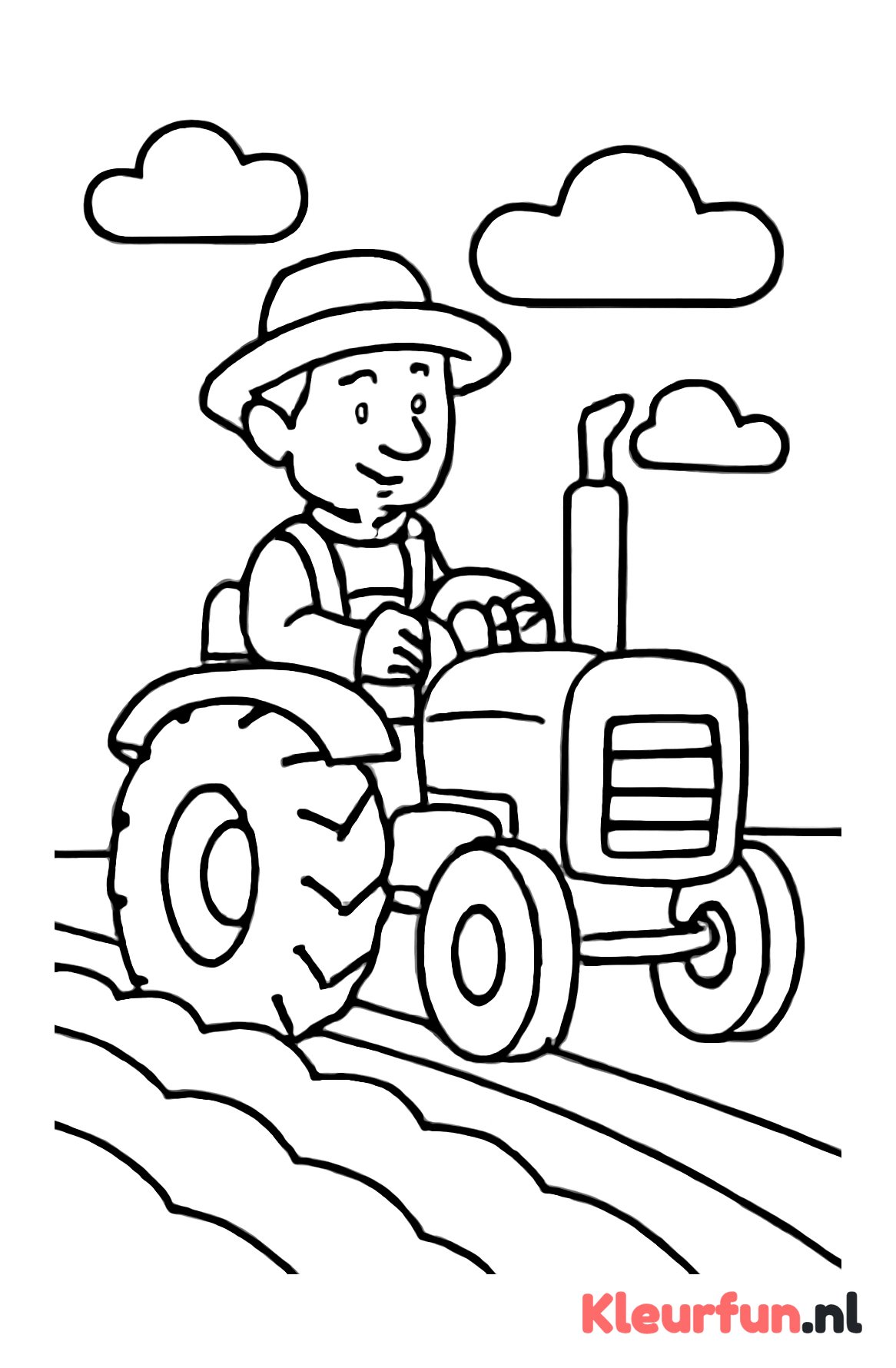 Boer ploegt land