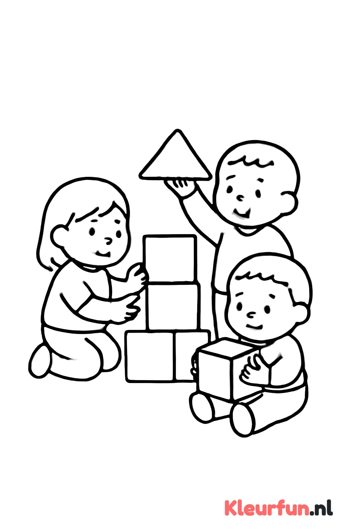 Drie peuters bouwen een toren