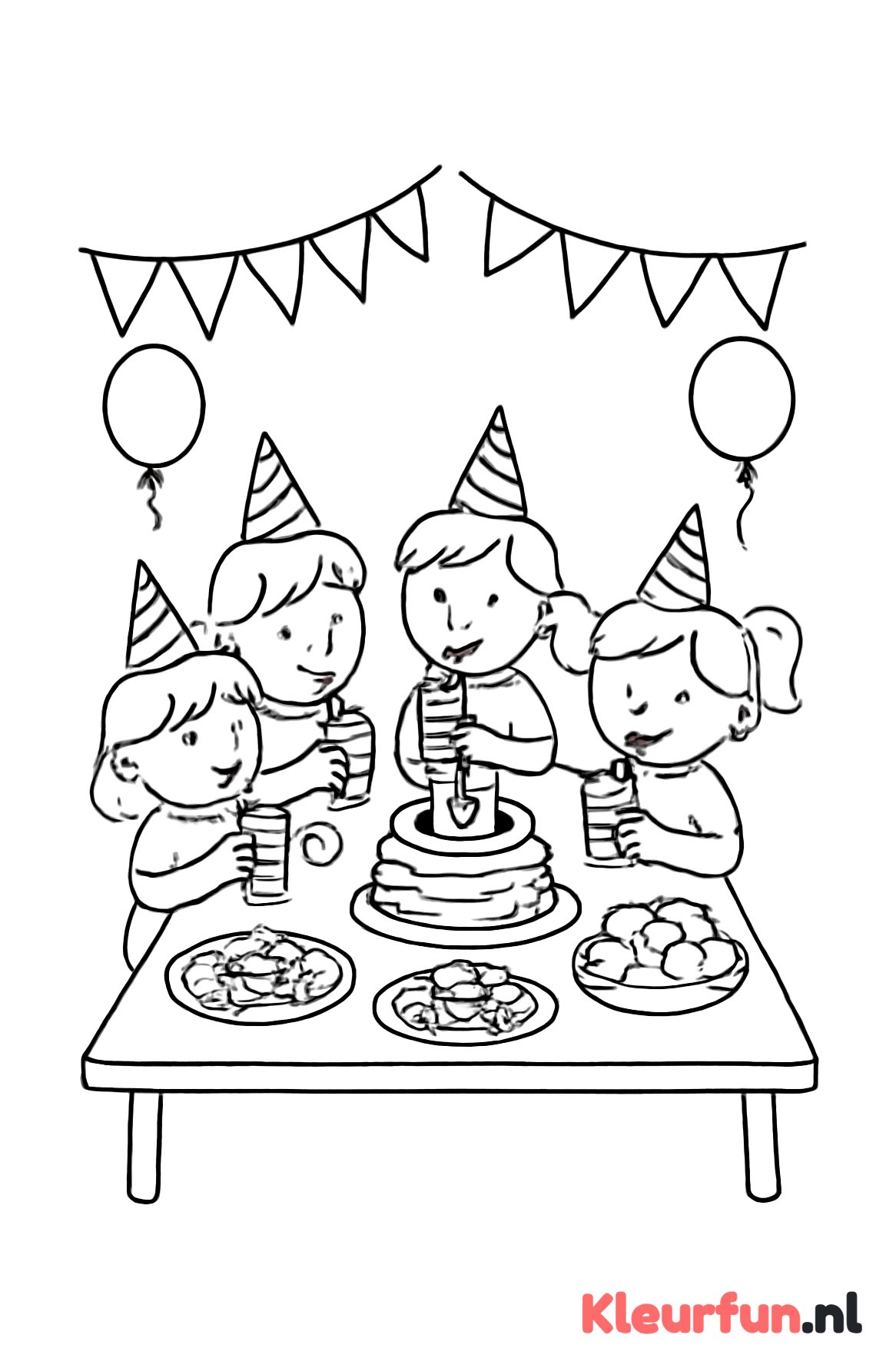 Kinderen drinken limonade op feestje