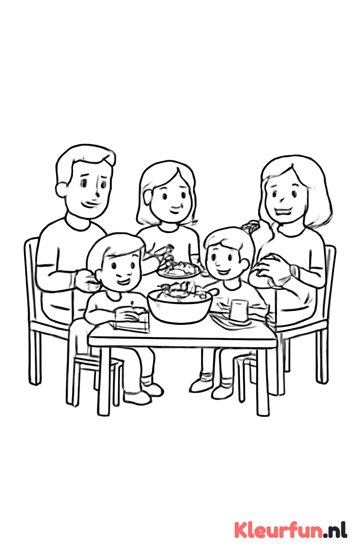 Gezin eet samen aan tafel