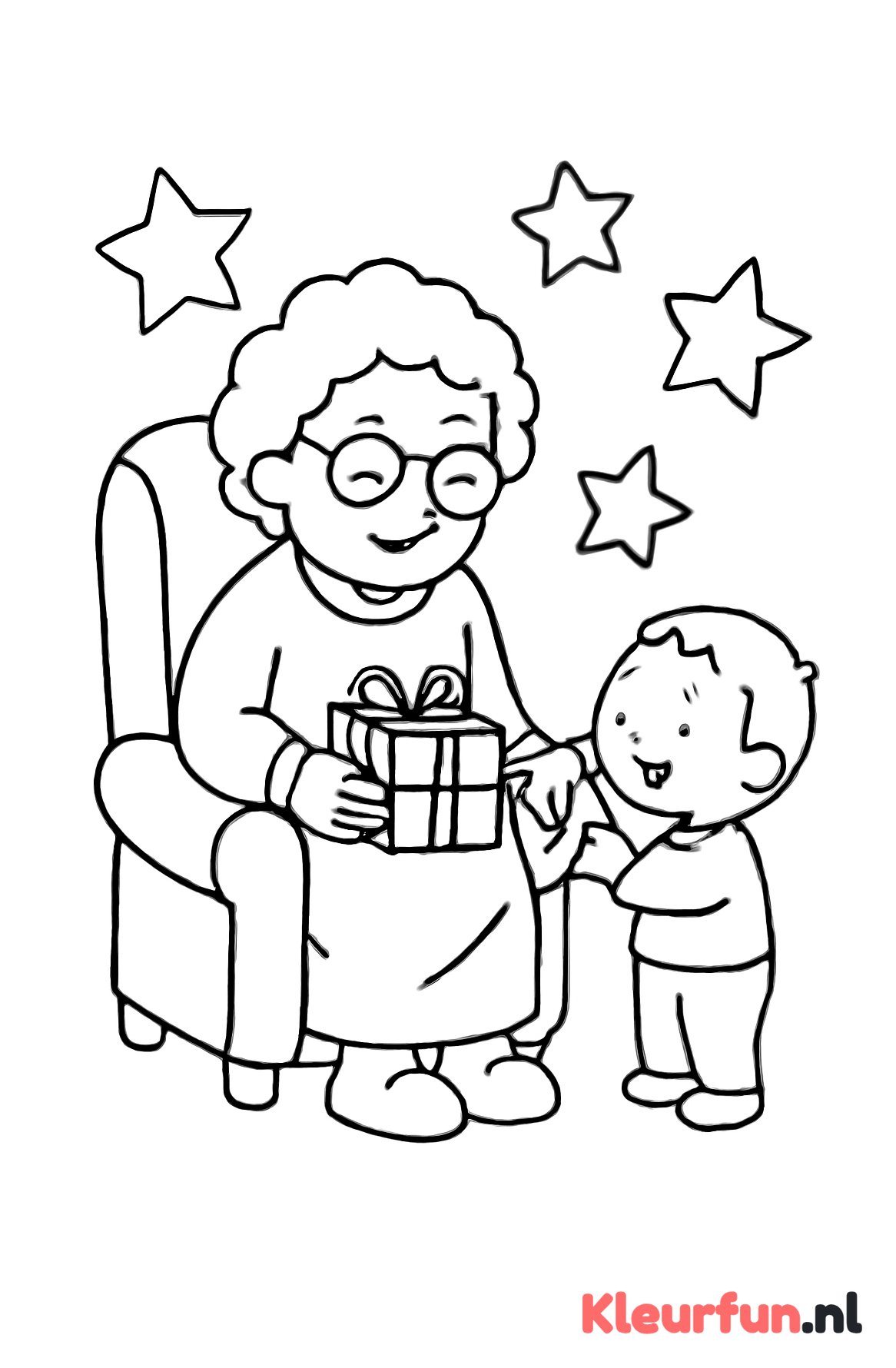 Oma met cadeau en kaart