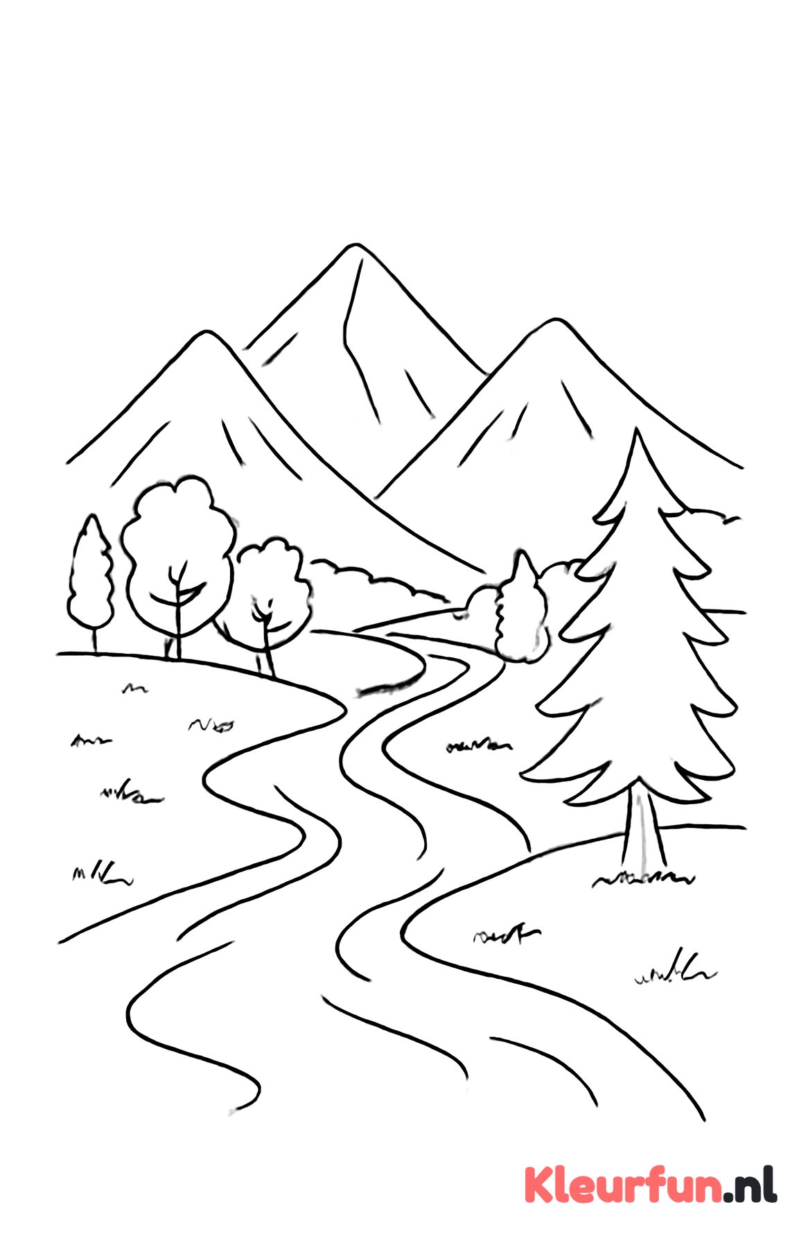 Bergen met rivier en bomen