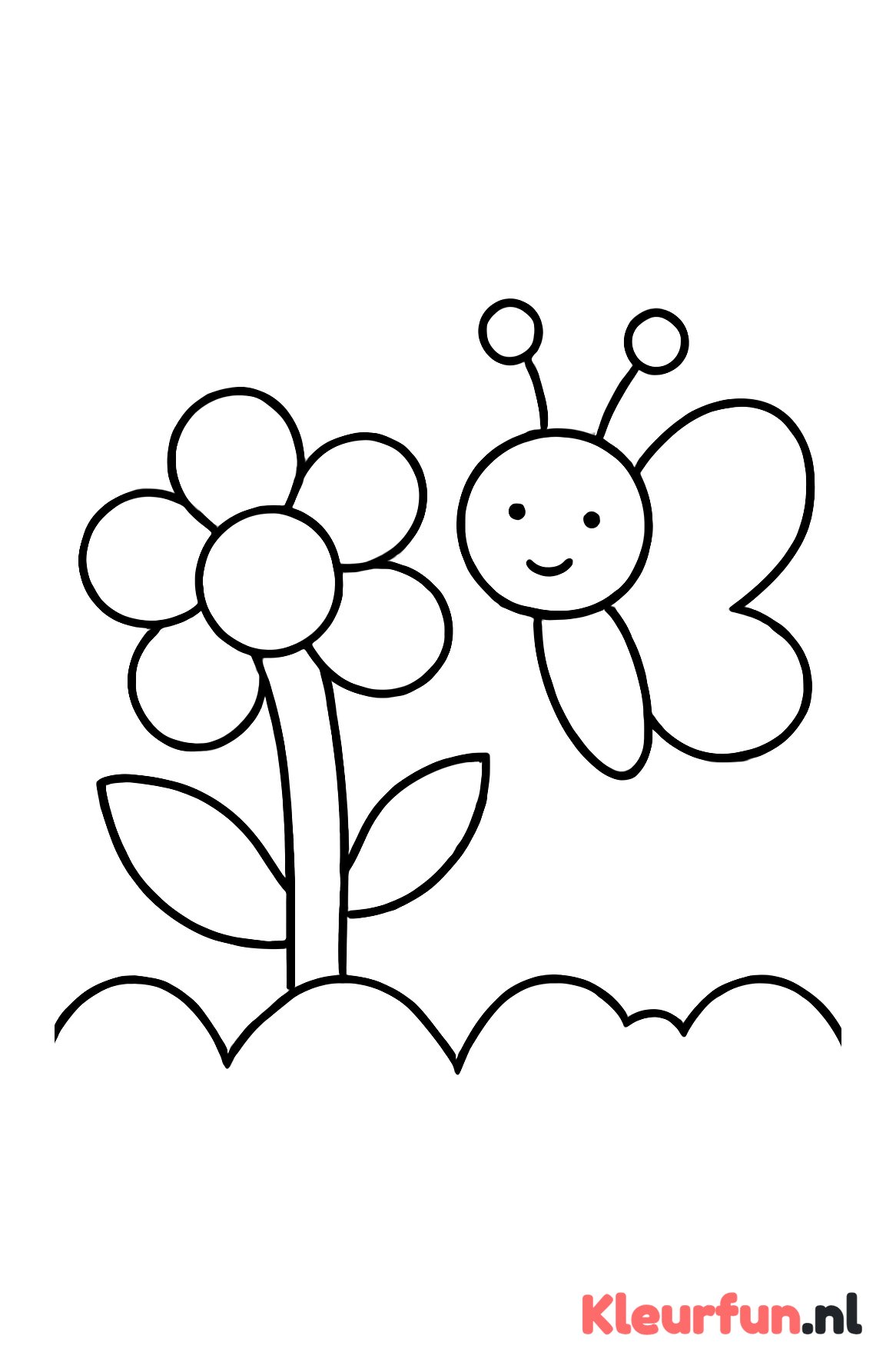 Bloem en vlinder in veld