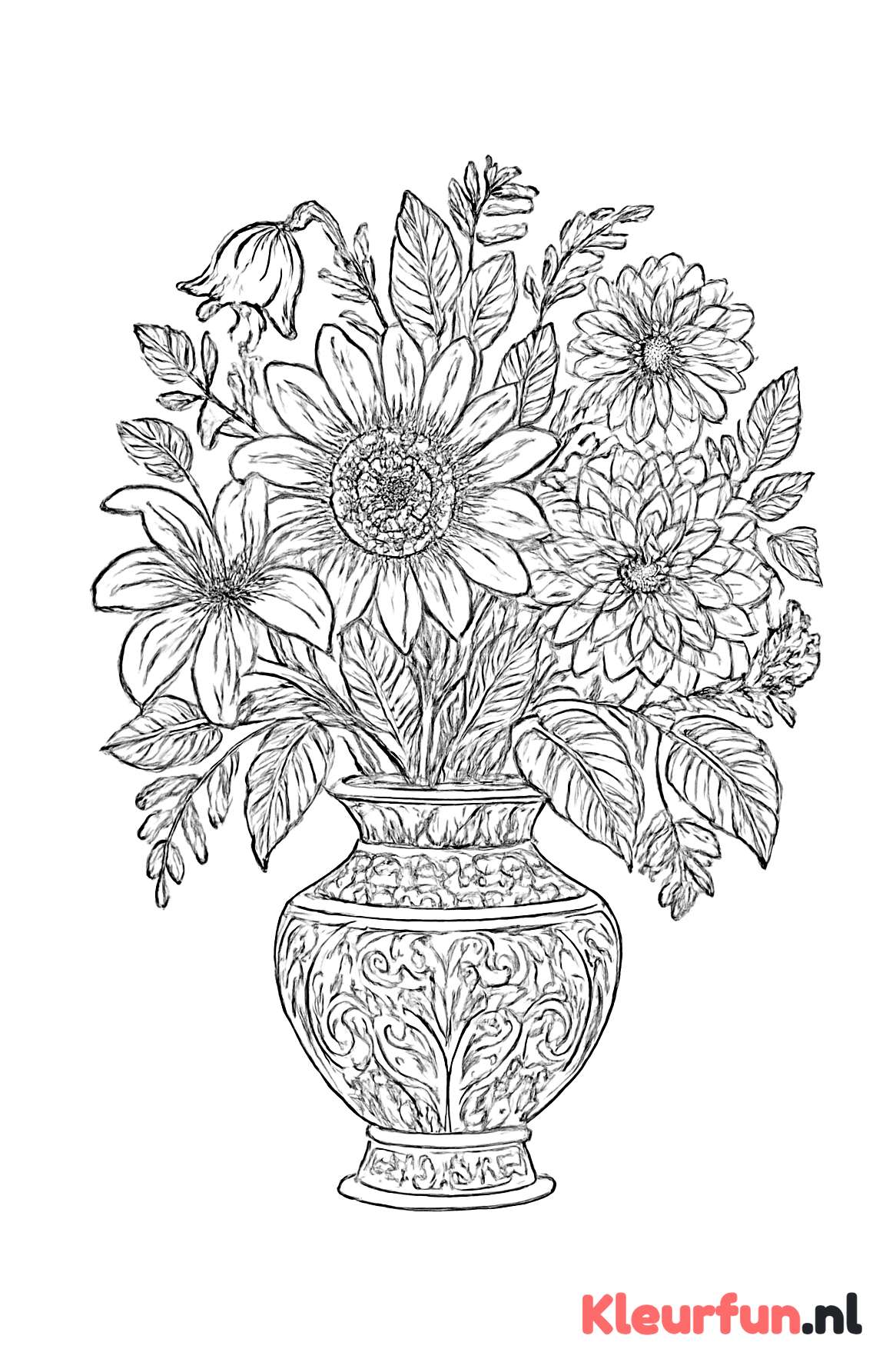 Bloemenboeket in vaas met fijne details
