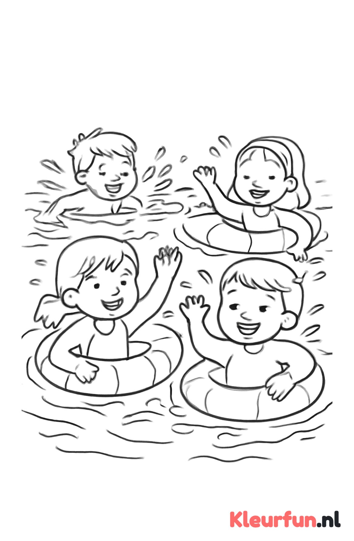 Kinderen zwemmen in het zwembad