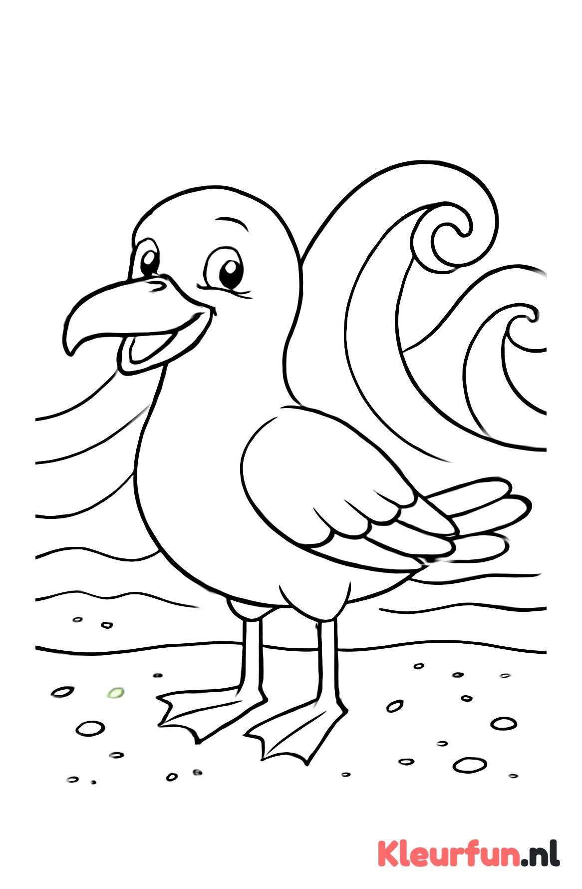 Meeuw op het strand met golven