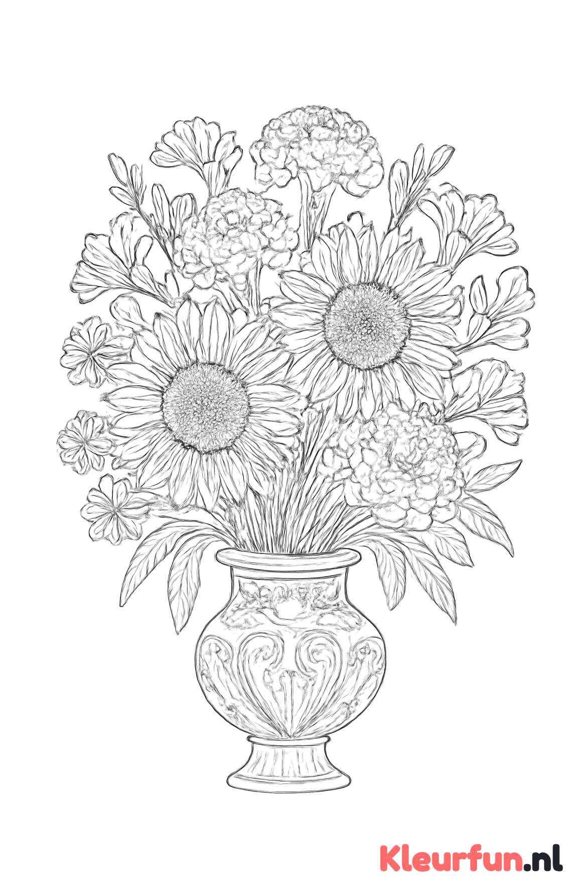 Sierlijke bloemenvaas met diverse bloemen