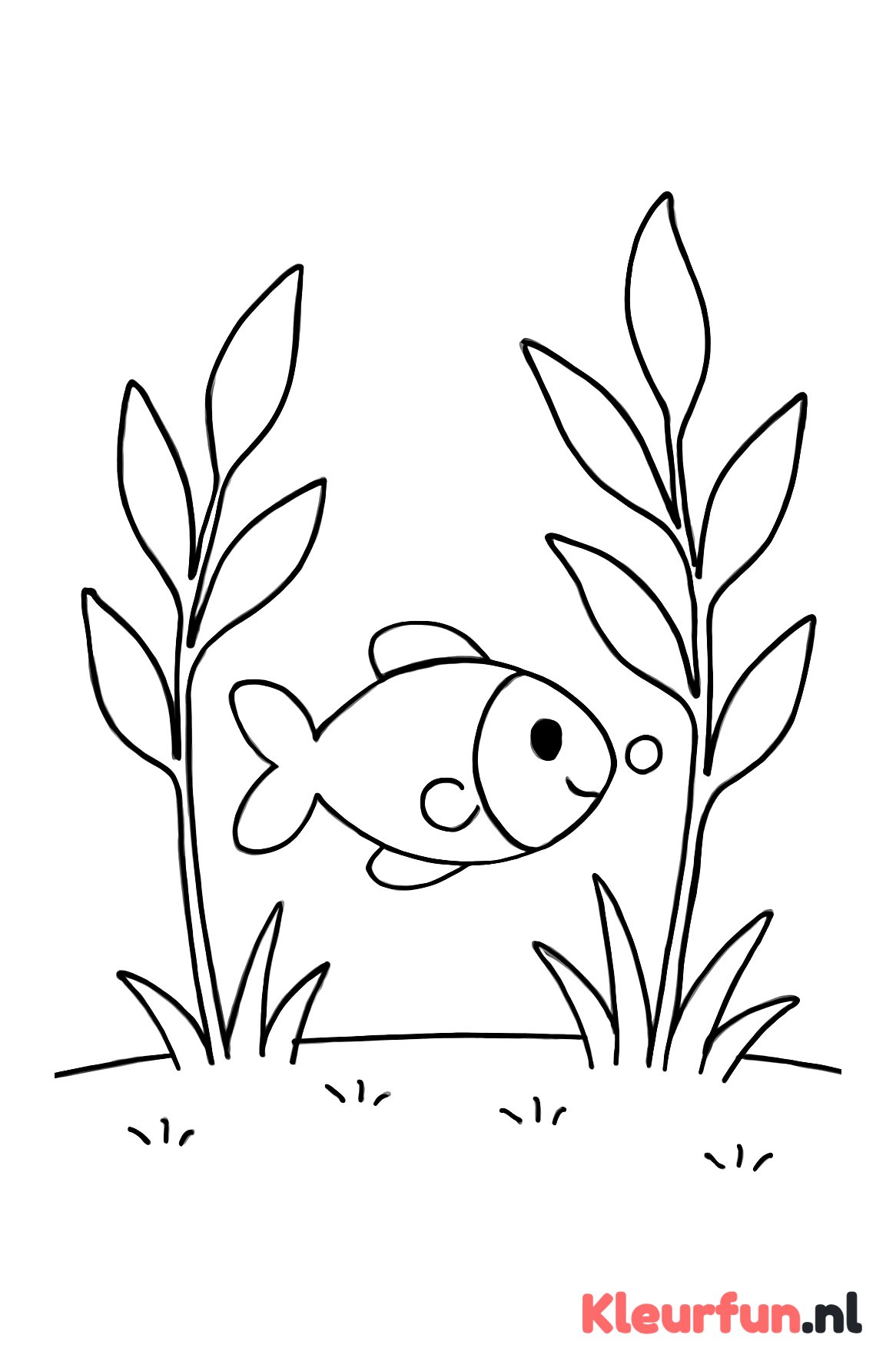 Kleine vis tussen waterplanten