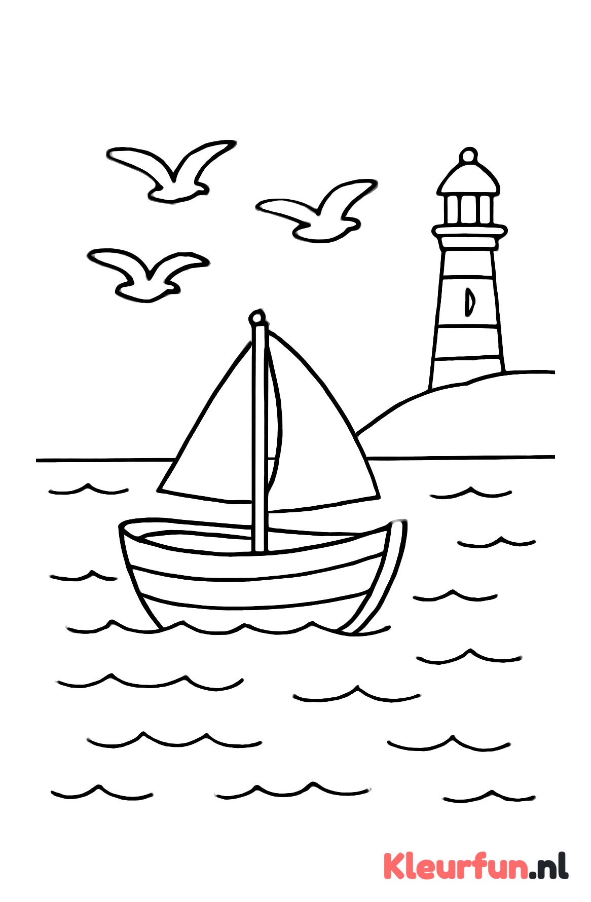 Boot op zee met vuurtoren en meeuwen