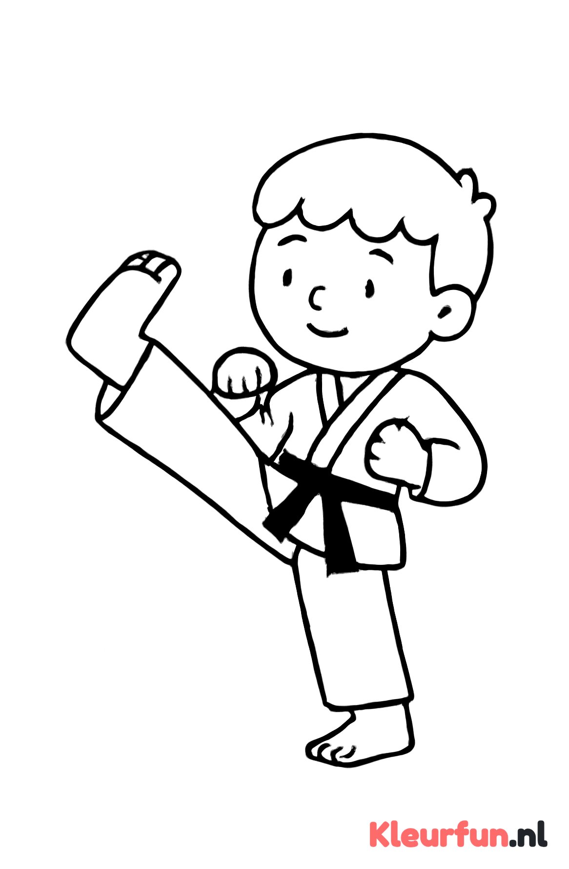 Karateka oefent trap