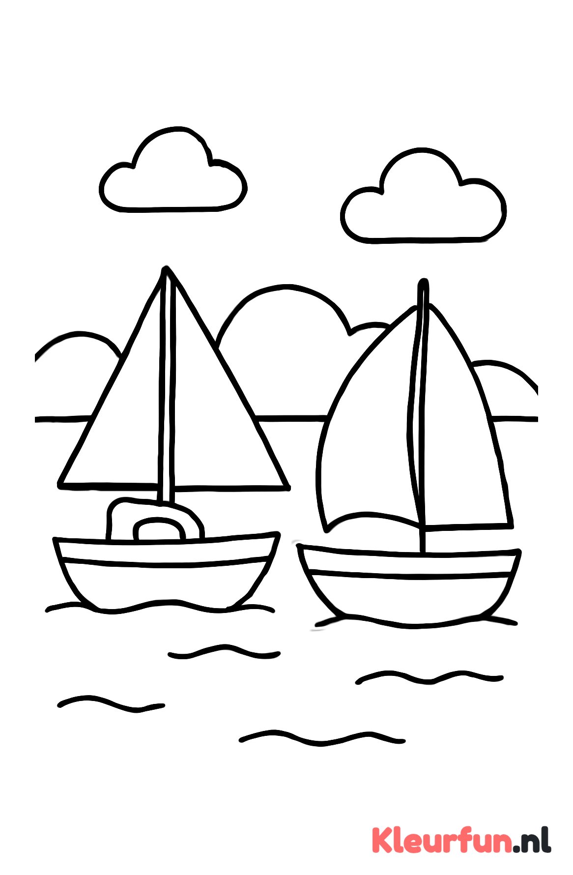 Twee zeilbootjes op het meer