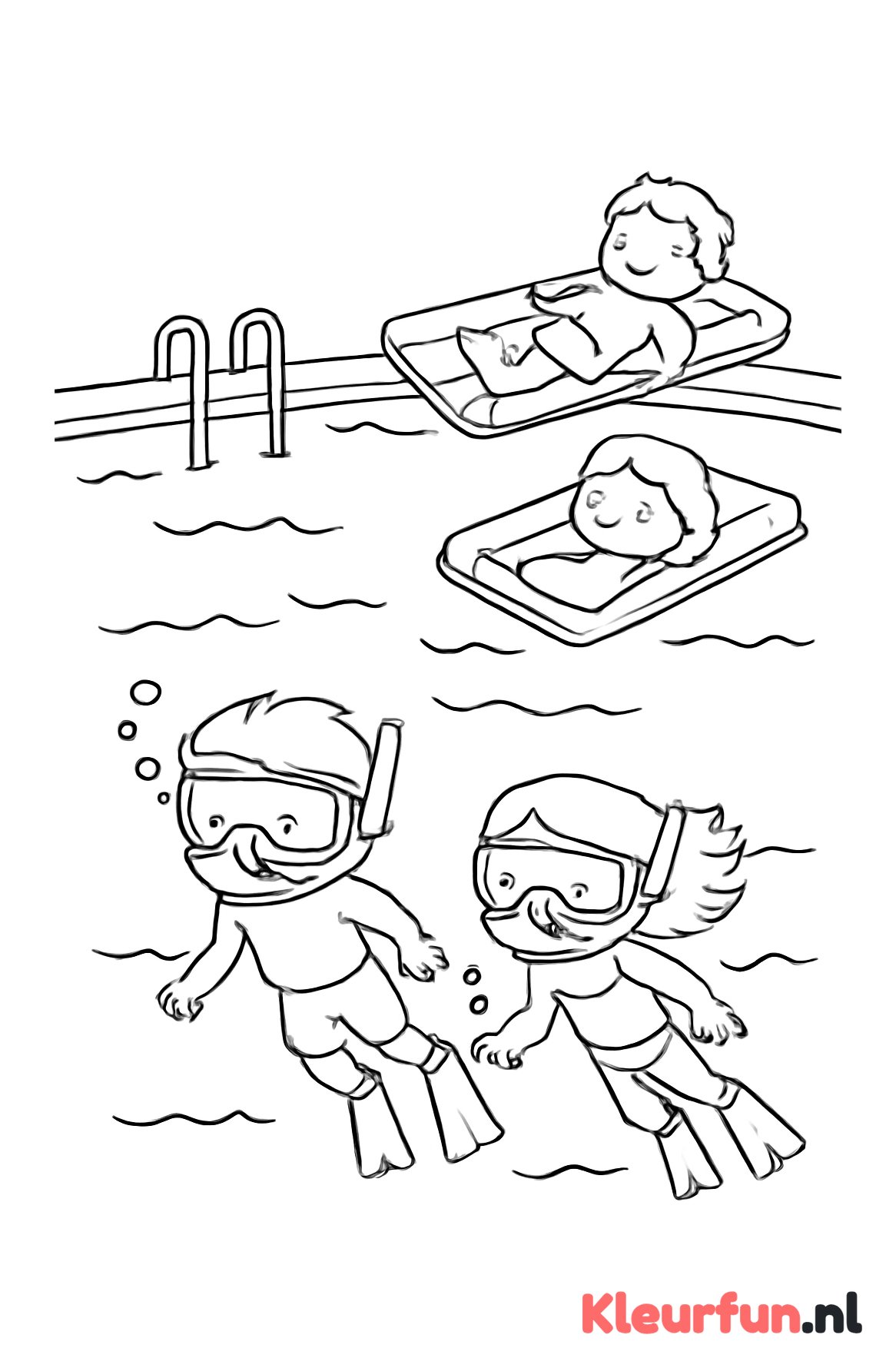 Zwembad met snorkelende en drijvende kinderen