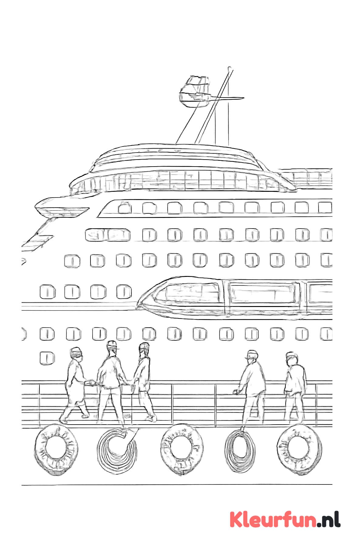 Cruiseschip met mensen op het dek