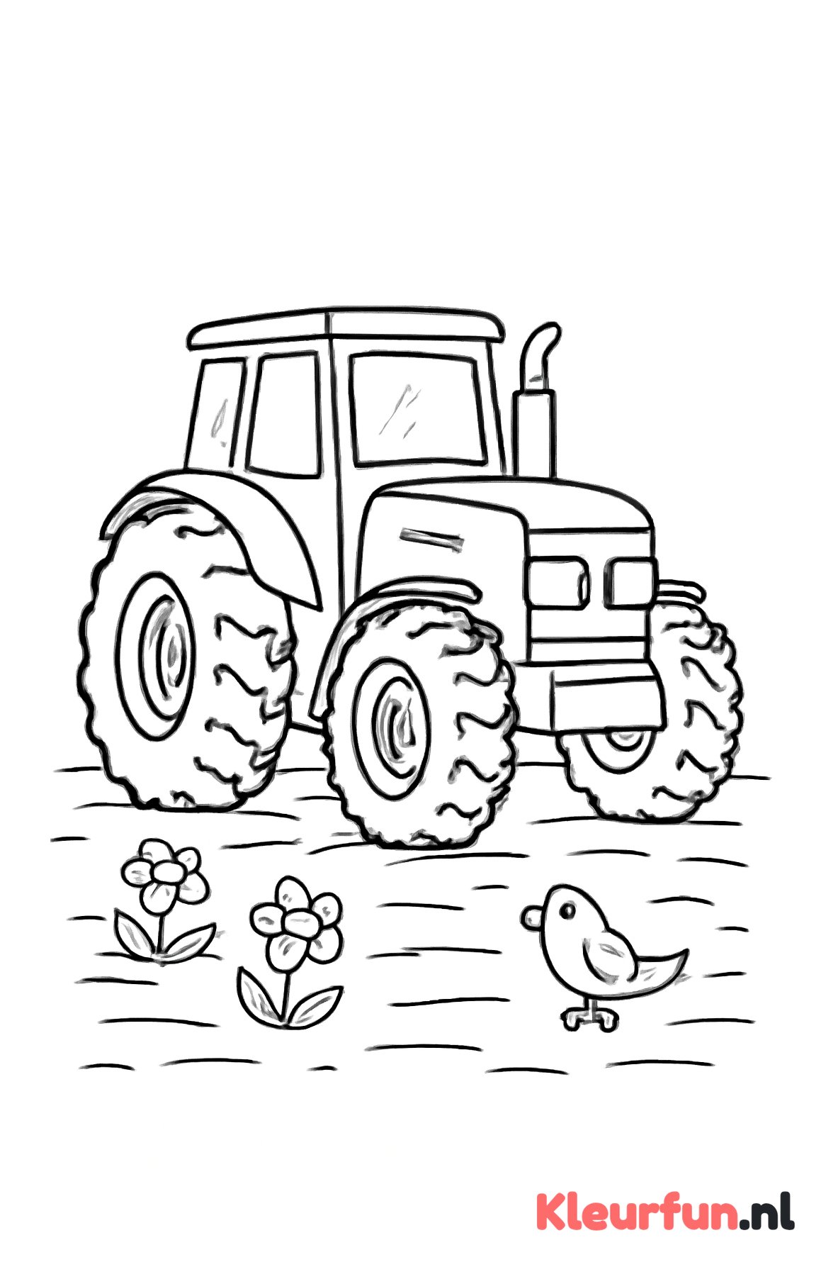 Grote boerderijtractor op het veld