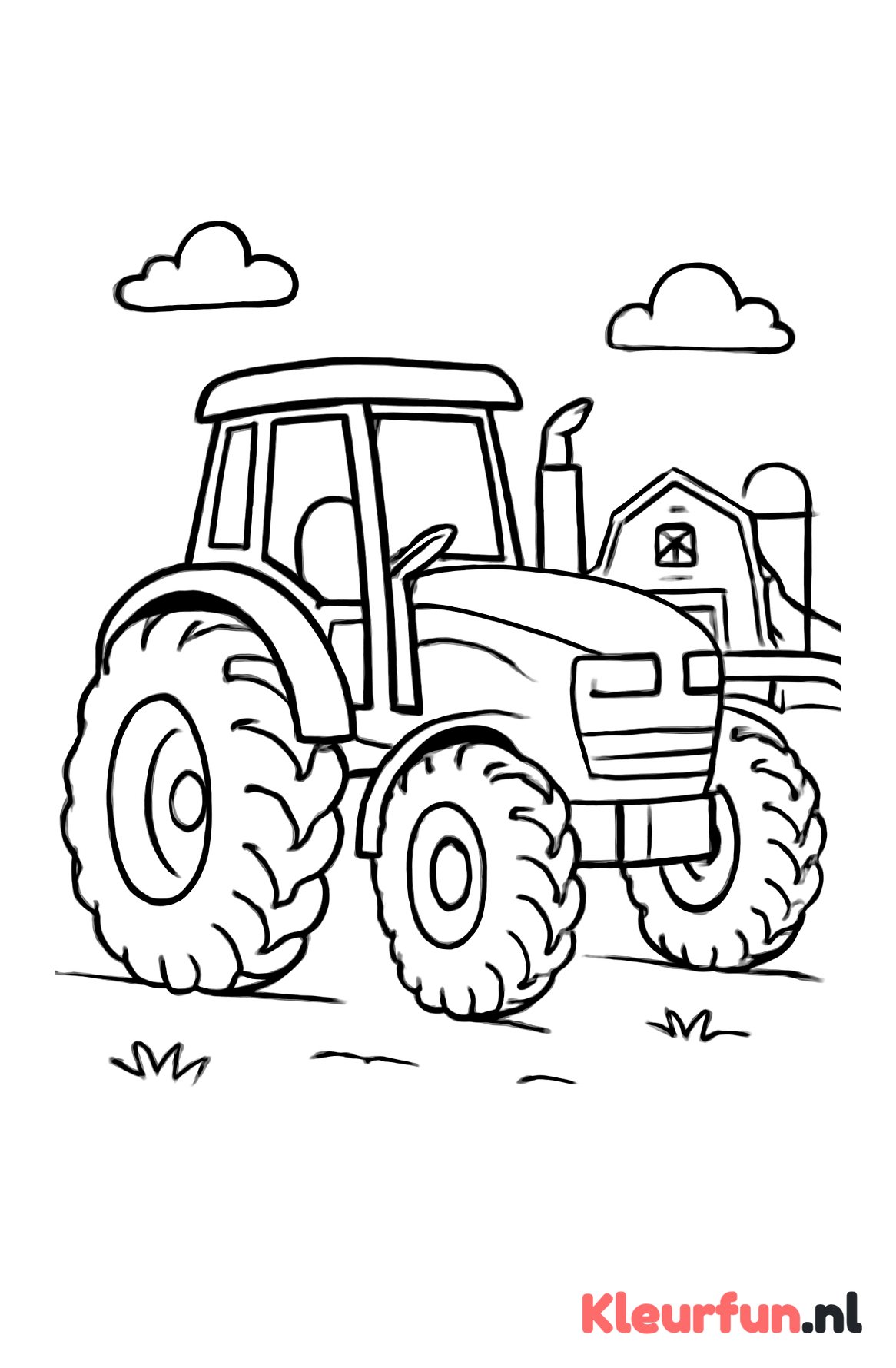 Grote eenvoudige tractor op boerderij