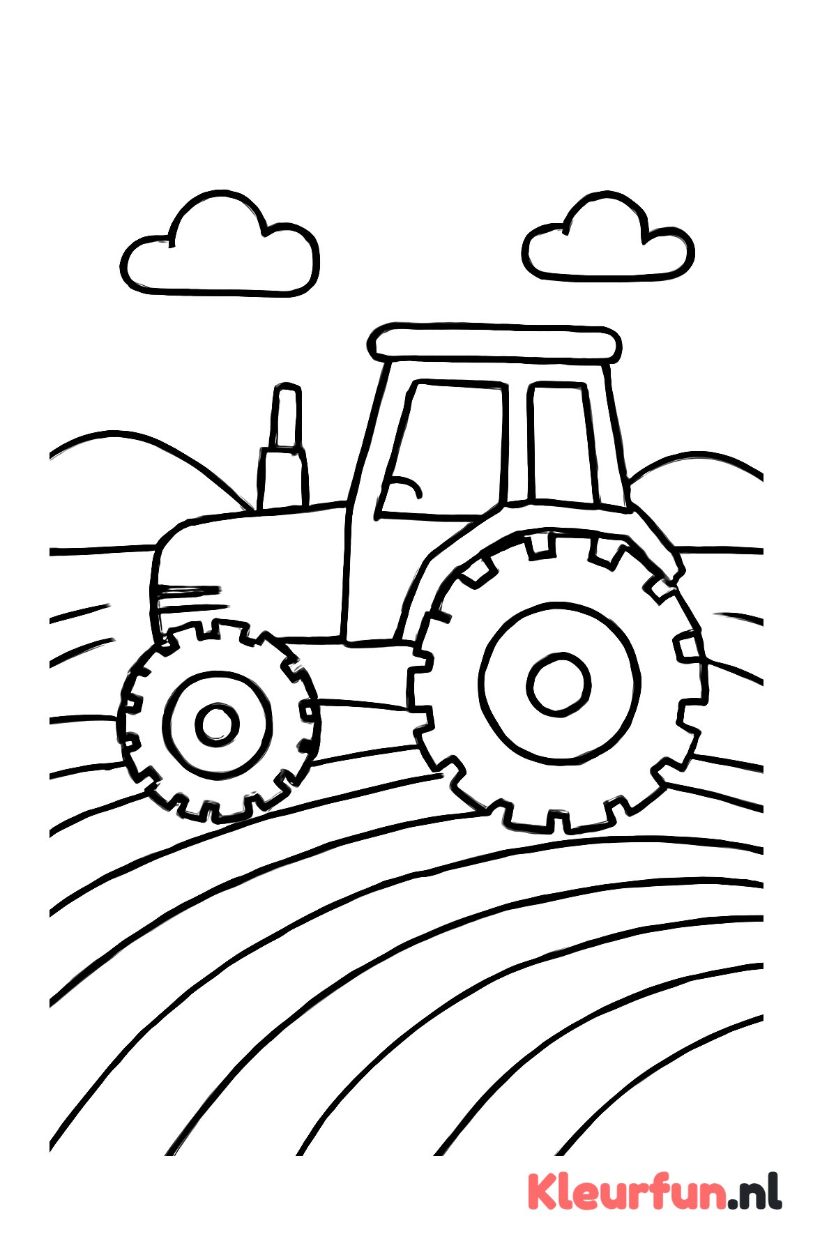 Grote tractor in landbouwveld