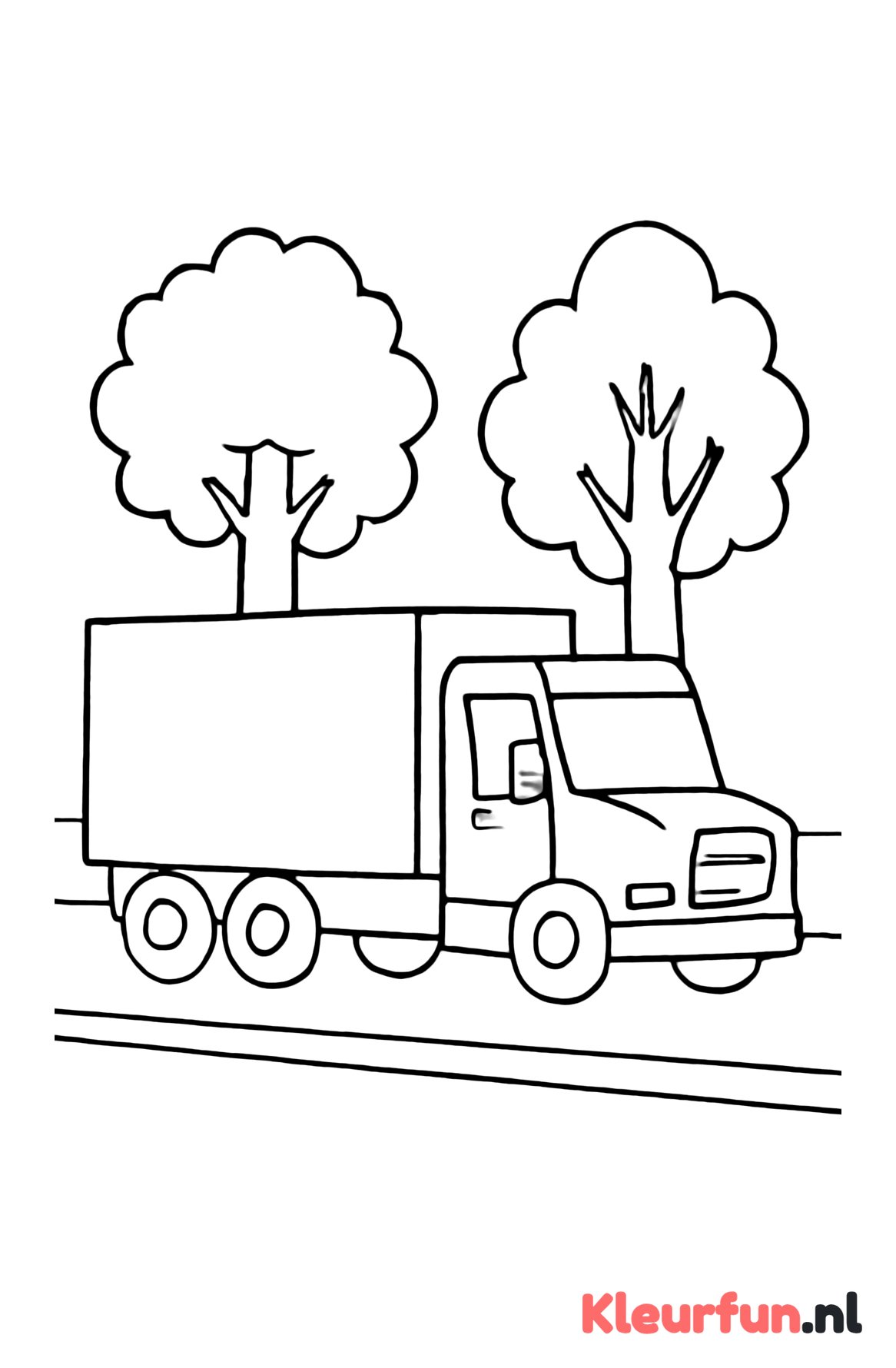 Grote vrachtwagen op de weg