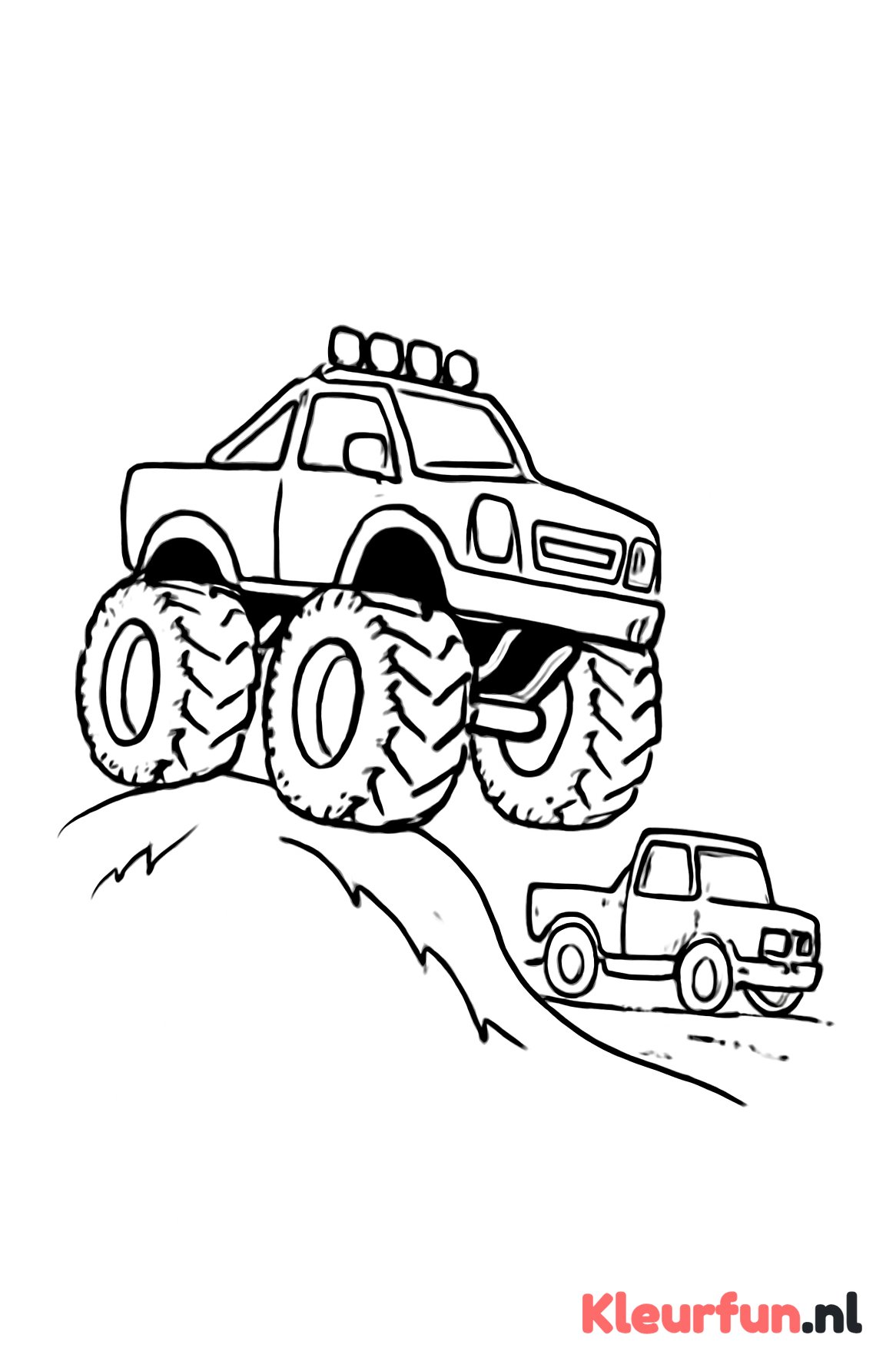 Monstertruck en vrachtwagen op heuvel