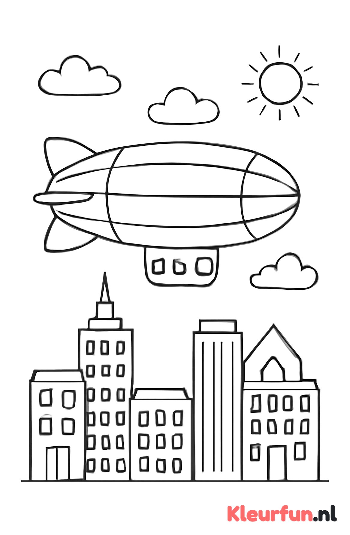 Oude zeppelin boven stad