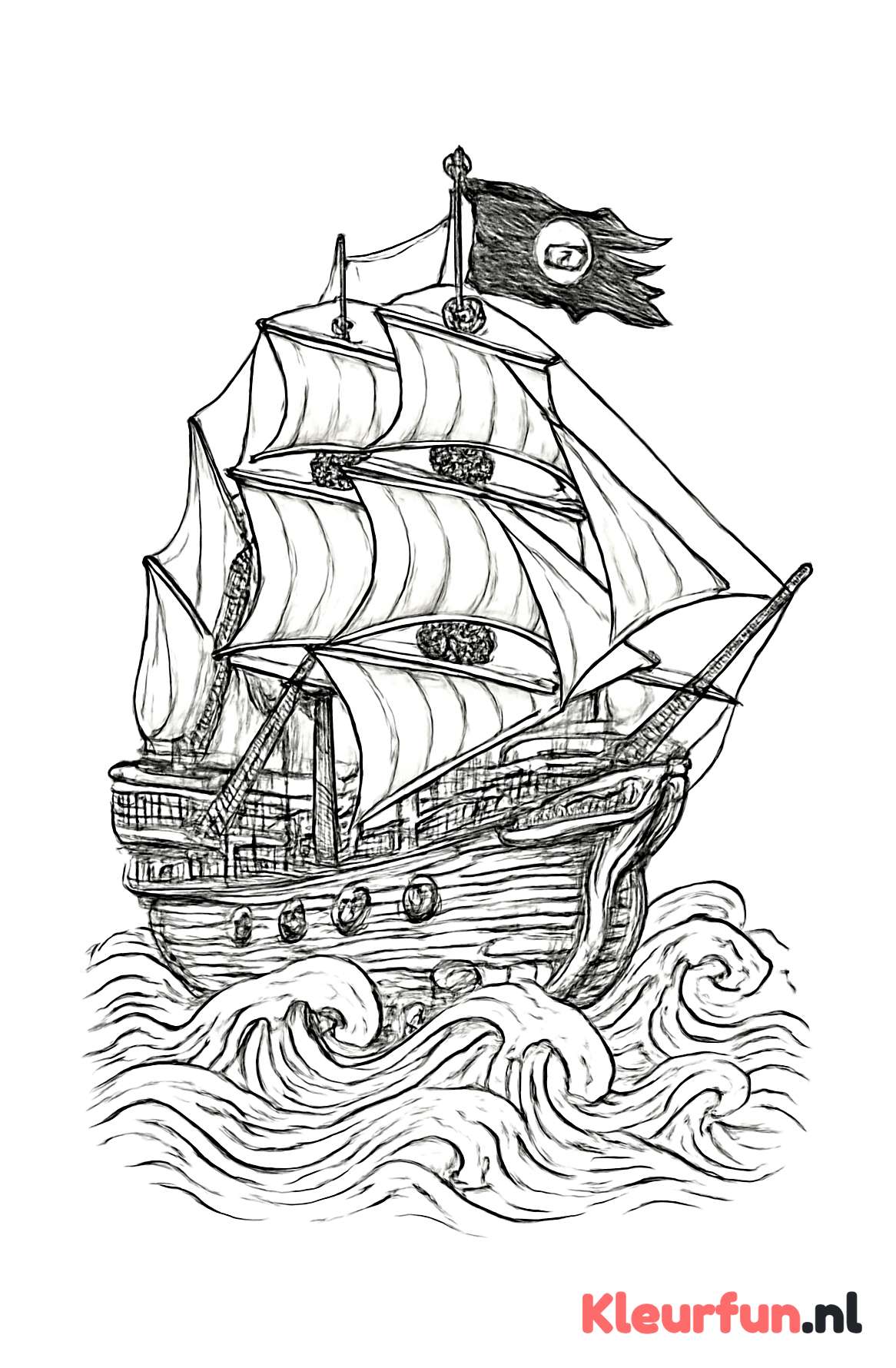 Oud piratenschip met kanonnen en golven