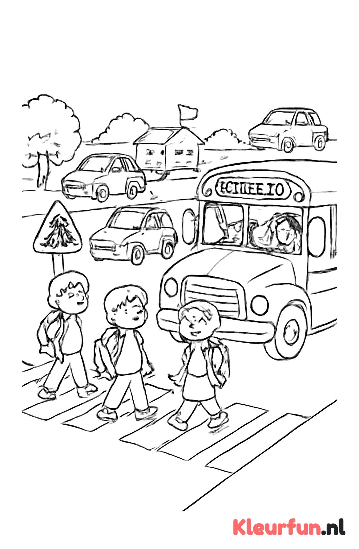 Schoolbus en oversteekplaats