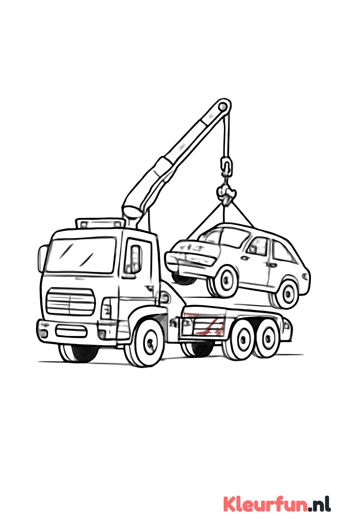 Vrachtwagen met kraan tilt auto op pechstrook